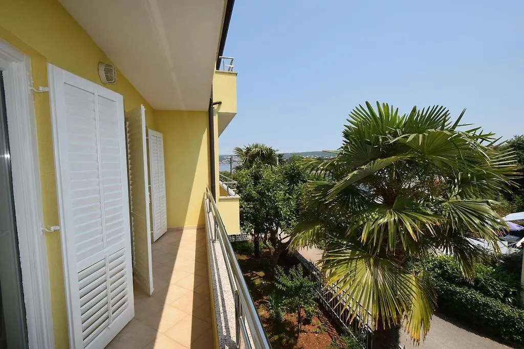 Apartments Karuza Malinska